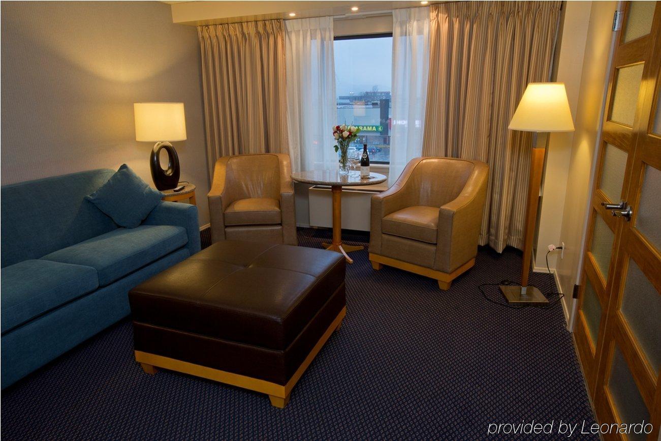 Prestige Oceanview Hotel برينس روبيرت المظهر الخارجي الصورة